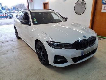 BMW 3 Series Touring 330e M Sport